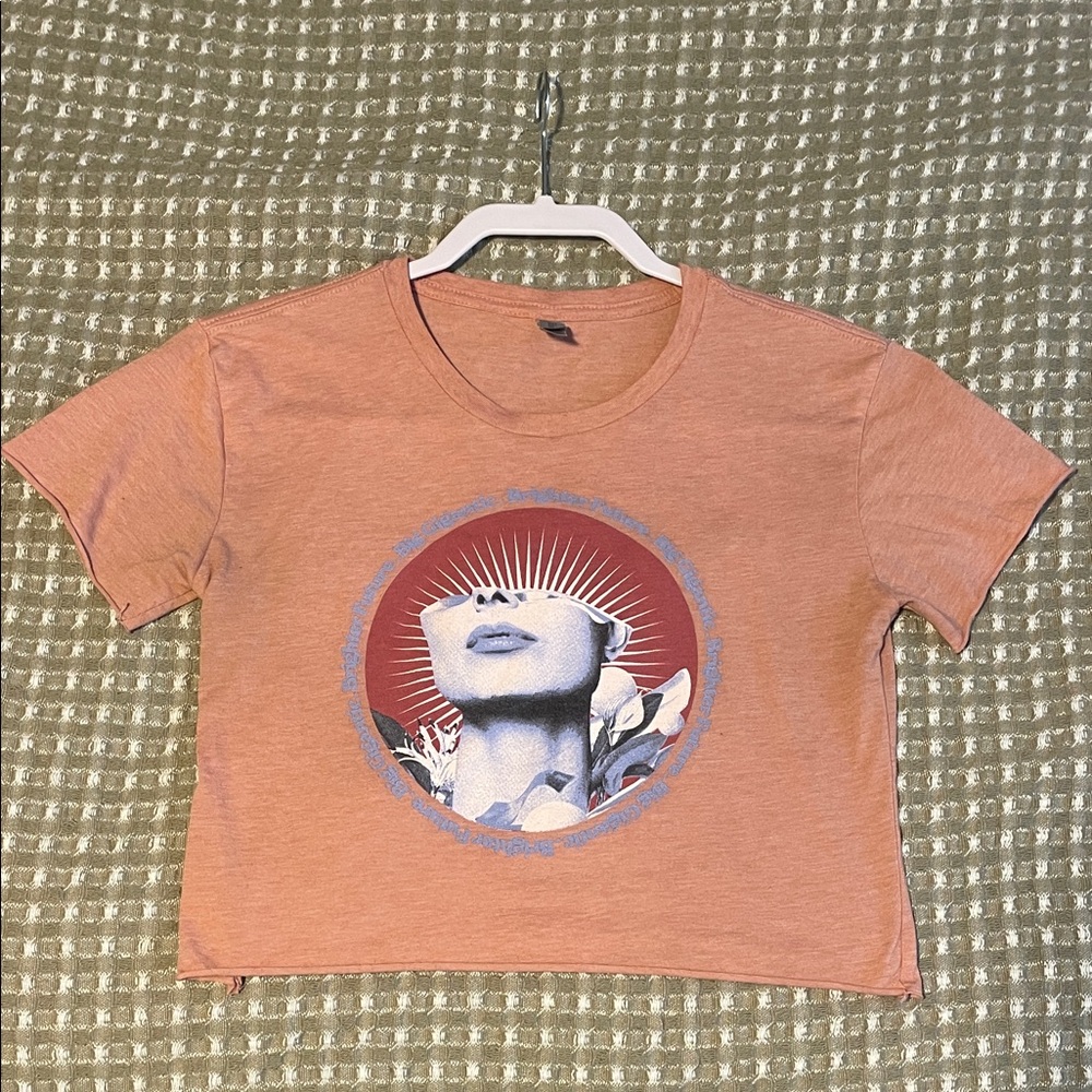 Women's Pink Graphic Crop Tee - Big Gigantic